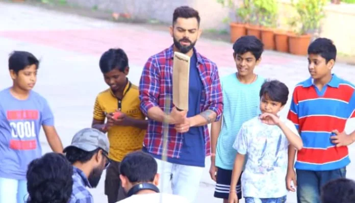 Virat Kohli playing with kids in Indore; video went vira