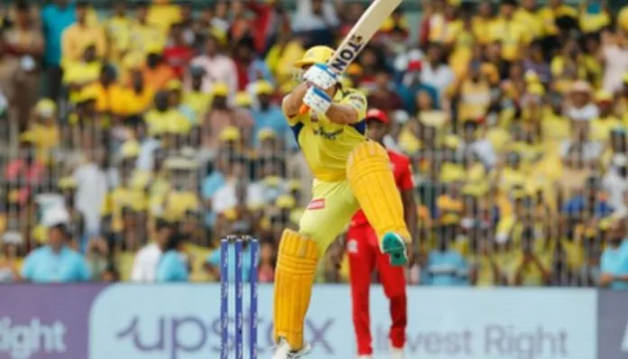 CSK vs PBKS: Fans in the stands fight to catch the ball as Dhoni finishes off in style