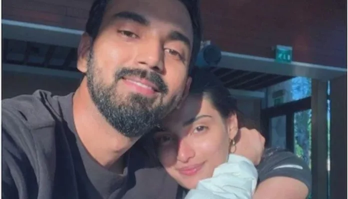 Video of Alleged Club Appearance by KL Rahul and Athiya Shetty Goes Viral, Actor Denies Claims