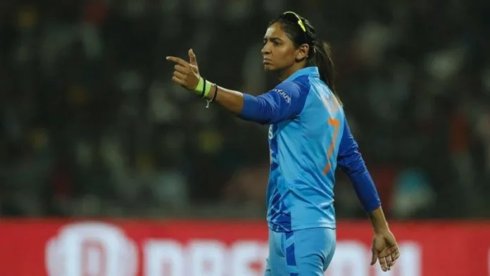 Harmanpreet Kaur Criticizes Umpiring Decisions in Third ODI Against India
