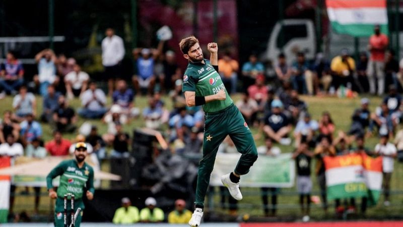 Ex-Pakistan Prime Minister Lauds Shaheen Afridi's Fiery Spell Against India