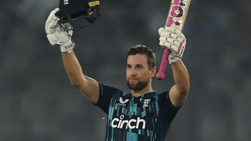 Dawid Malan's hundred propels England in a commanding position