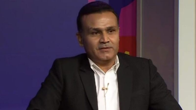 Virender Sehwag's Wit on Pakistan's Batting Collapse