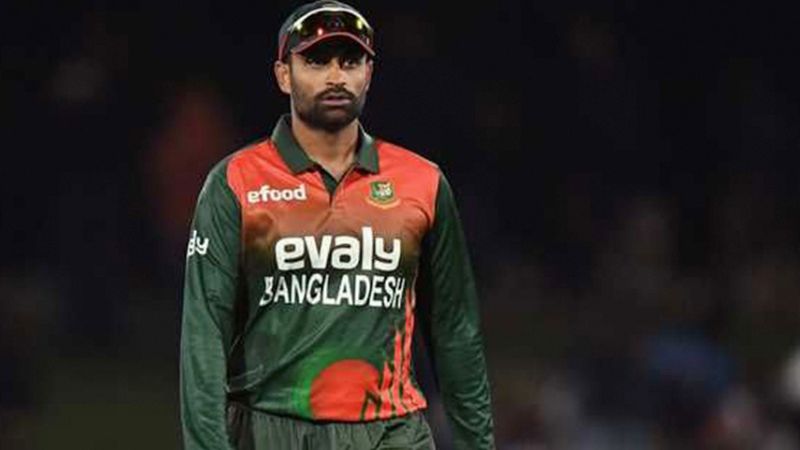 Tamim Iqbal Aims for Strong Comeback in Bangladesh Premier League