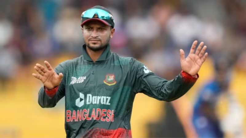 Bangladesh Star Shakib Al Hasan Commits to National Duty Over Franchise T20 Cricket