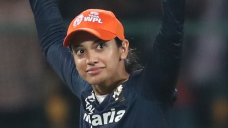 RCB Captain Smriti Mandhana Applauds Bengaluru Crowd, Credits Fan Support for Women's Cricket Success