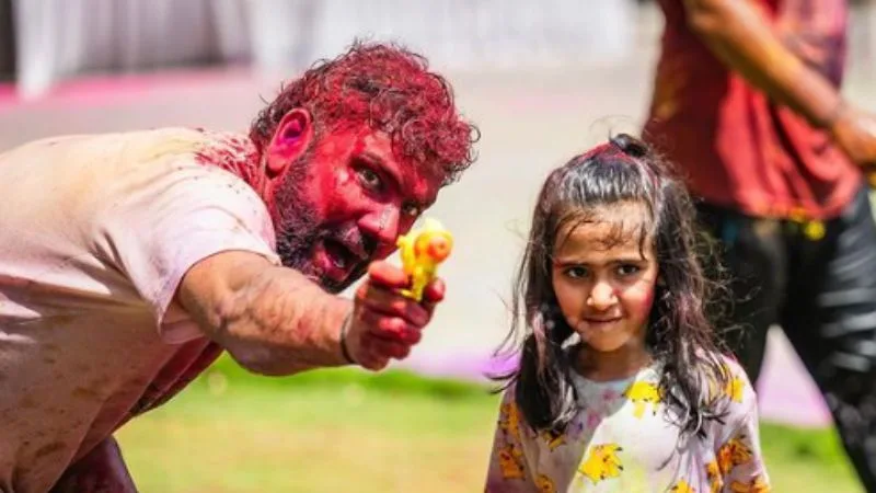Rohit Sharma's Festive Holi with Daughter