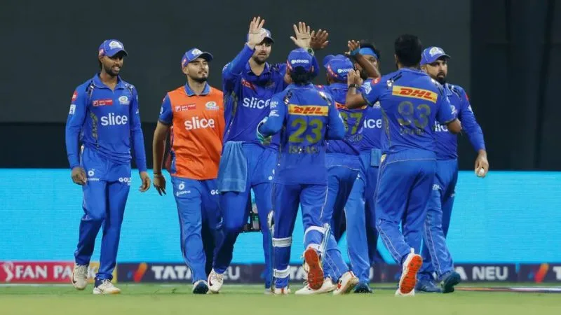 Bumrah Blazes with Five-Wicket Haul, Propels MI to Victory Against RCB