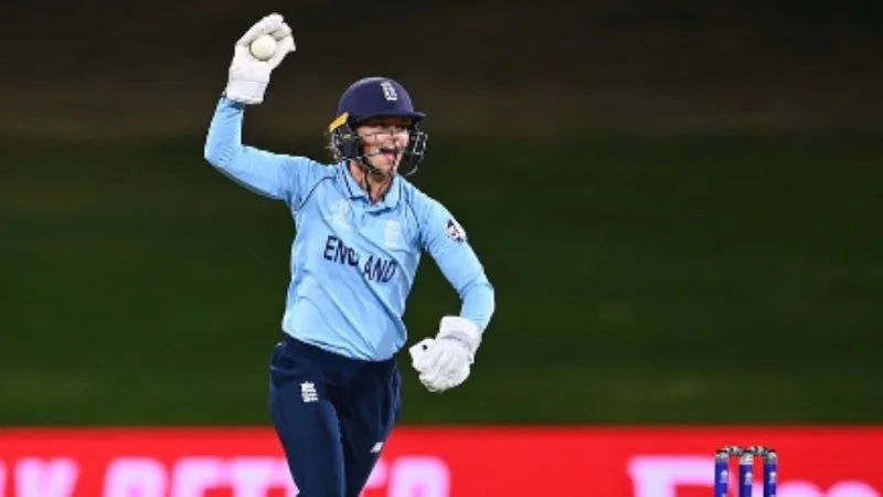 Amy Jones' Mental Fortitude Drives England to Victory