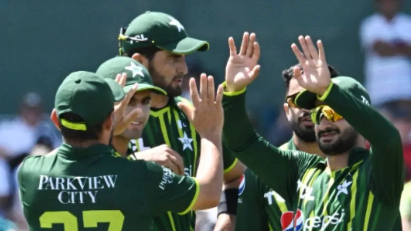 Pakistan's Middle Overs Struggle in Series Draw